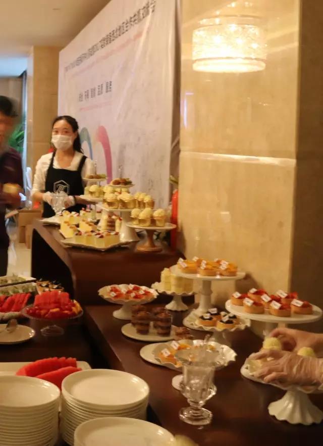 https://image.ipaiban.com/upload-ueditor-image-20171106-1509935560249048850.jpg 640.webp (76).jpg